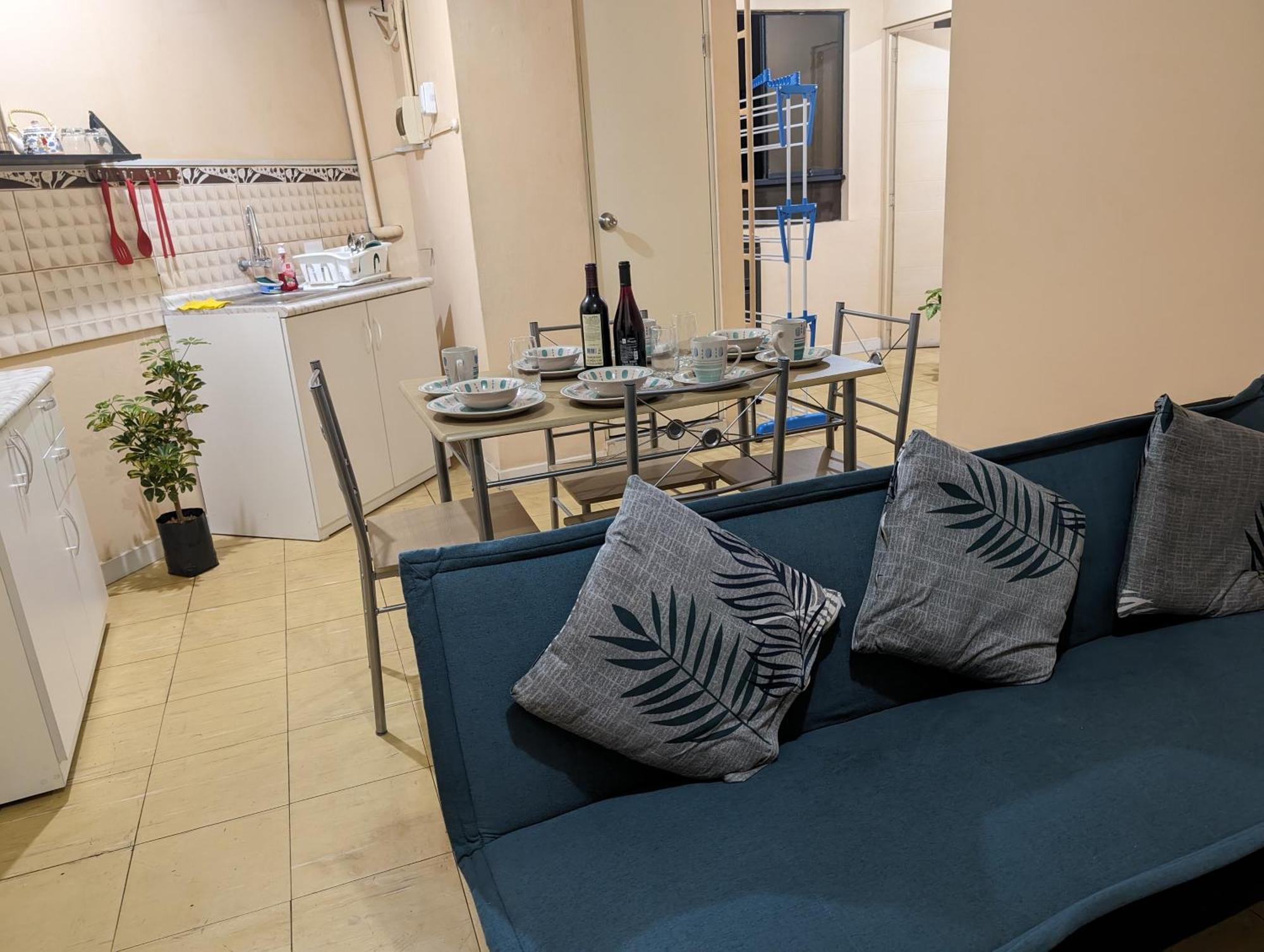 Privado, 2 Habitaciones, Cerca Al Centro De *