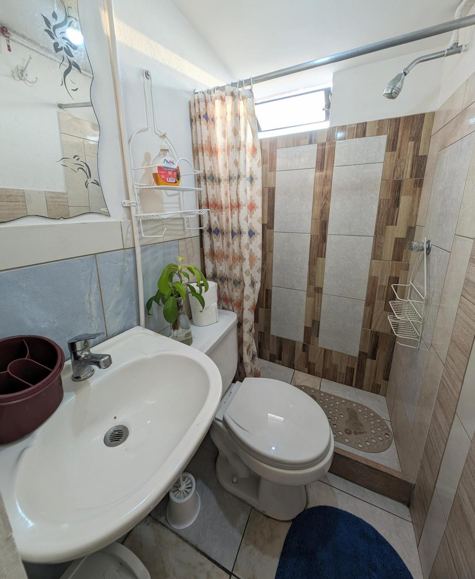 Apartment Privado, 2 Habitaciones, Cerca Al Centro De *
